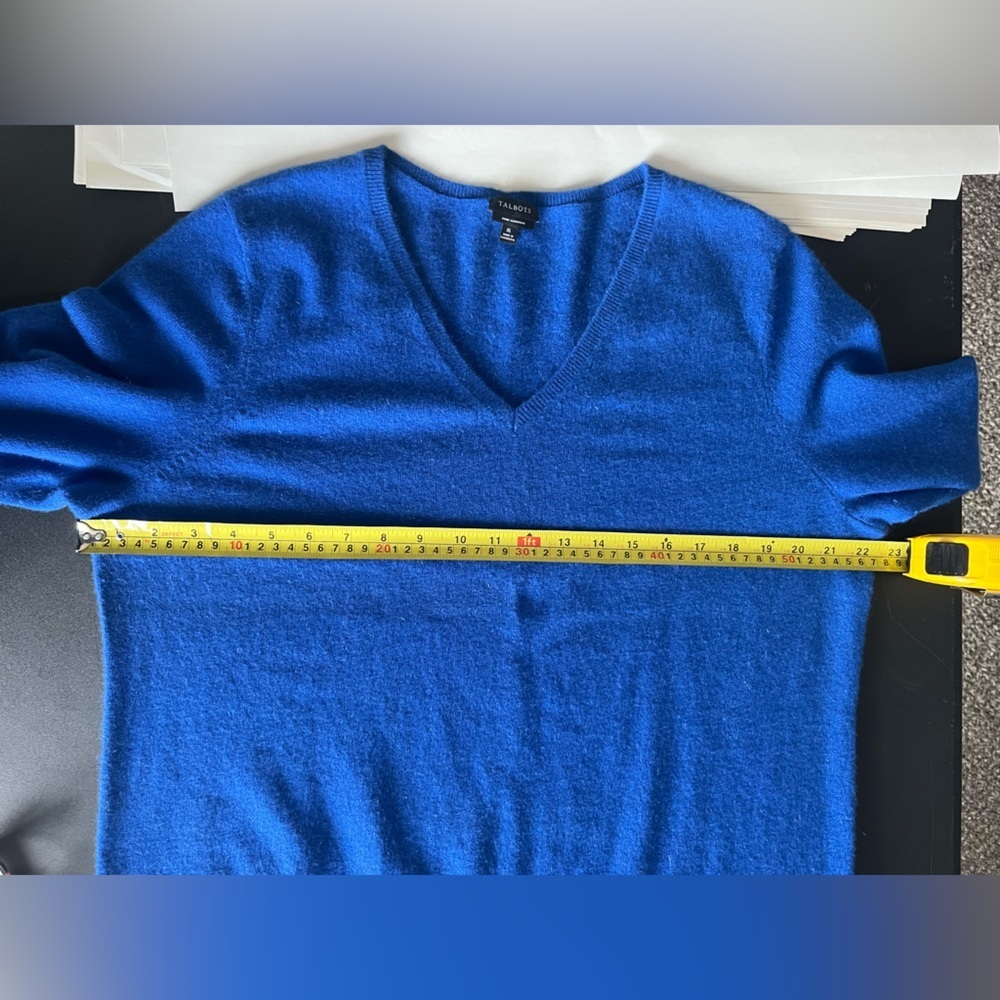 Talbots Pure Cashmere V-neck Sweater in Blue Majesty Size XL Like New - Picture 6 of 8